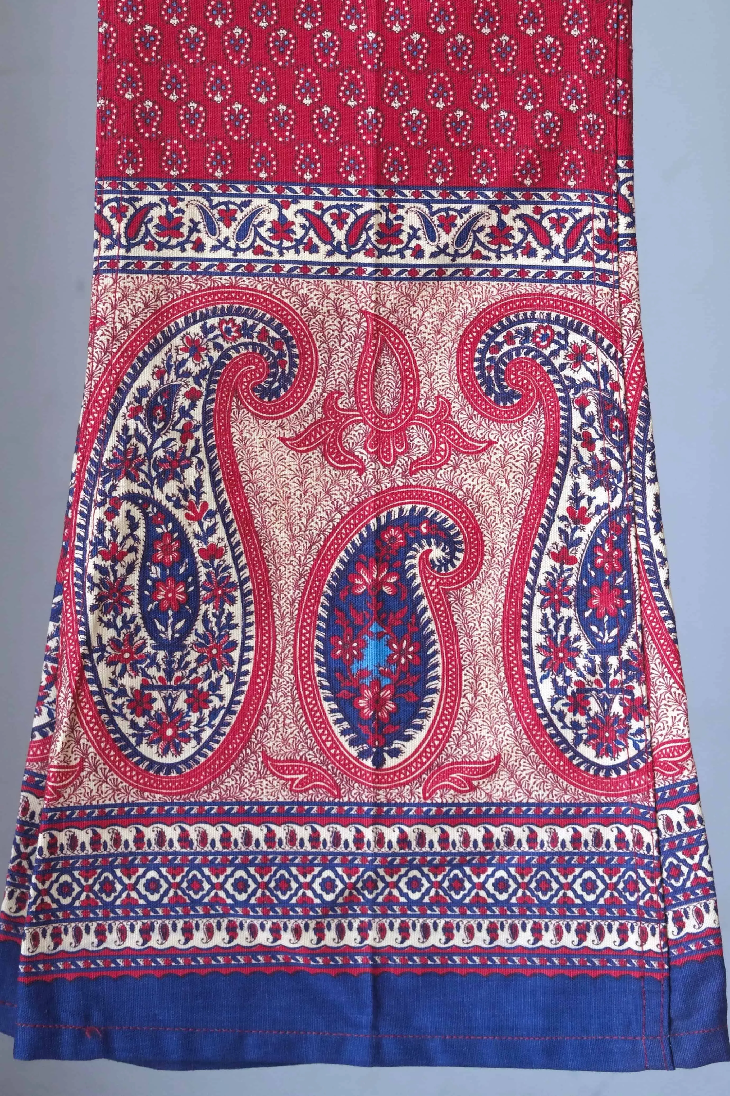 CONTUR Vintage Paisley 70s Bell Bottoms