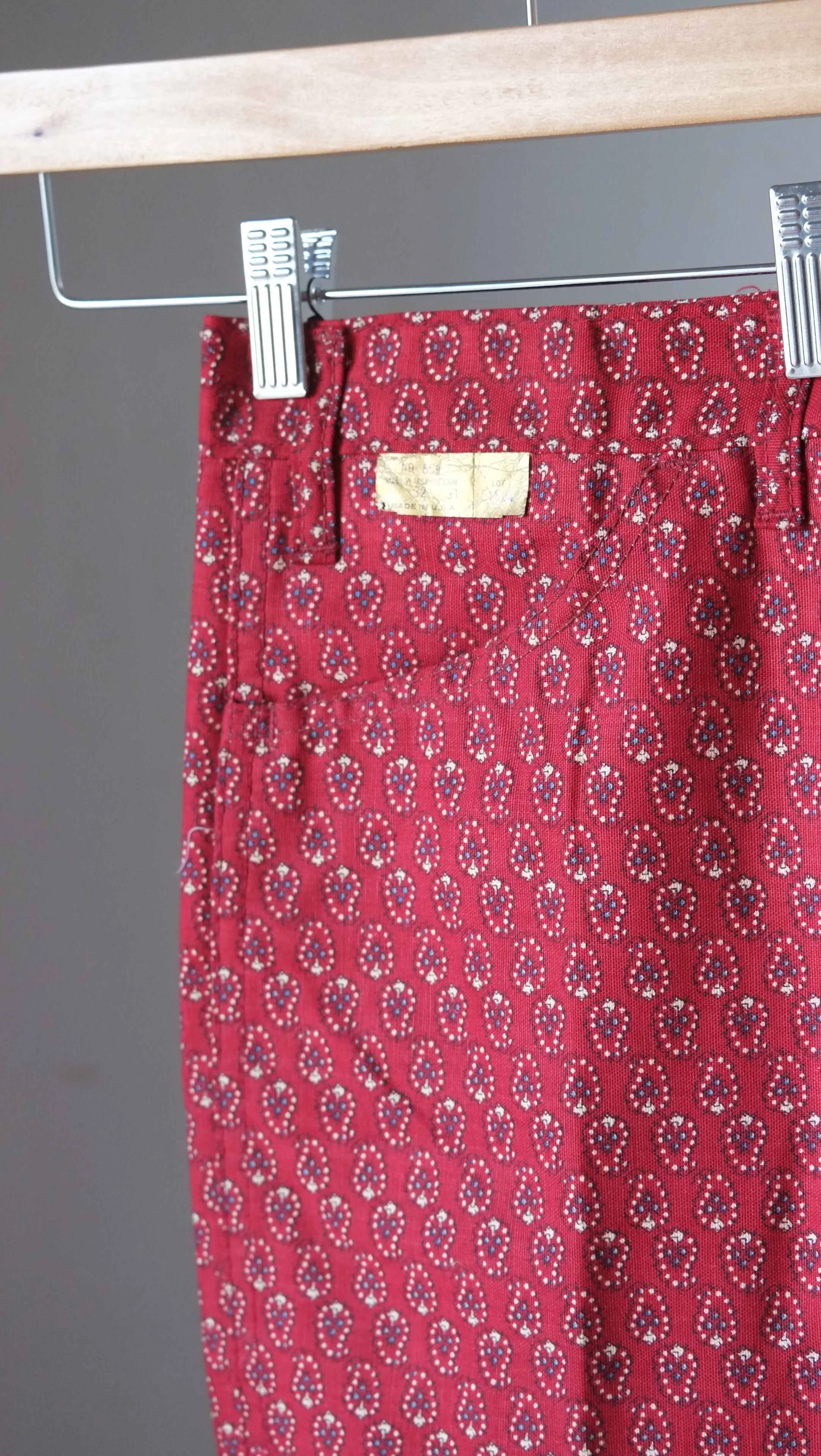 CONTUR Vintage Paisley 70s Bell Bottoms