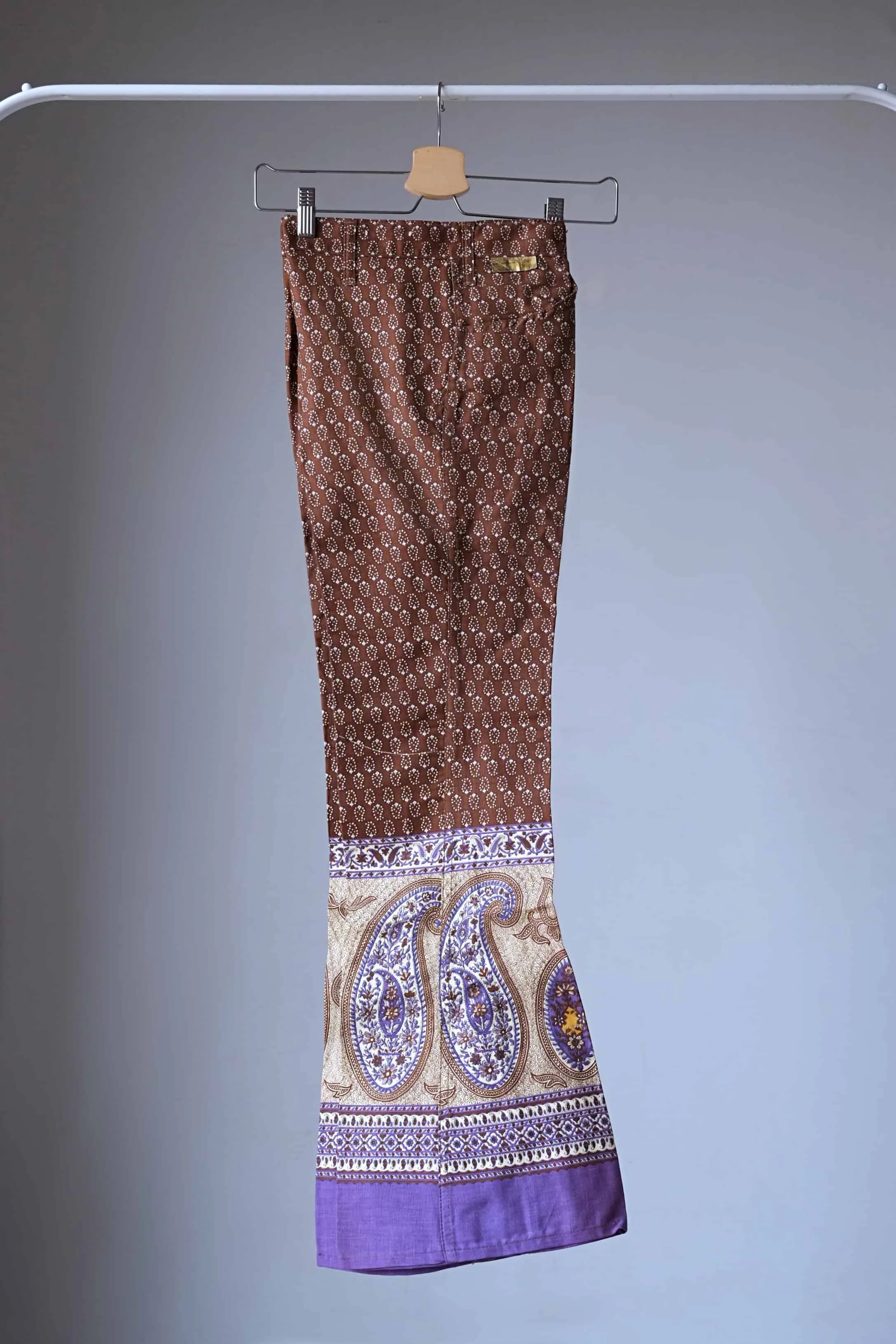 CONTUR Vintage Paisley 70s Bell Bottoms