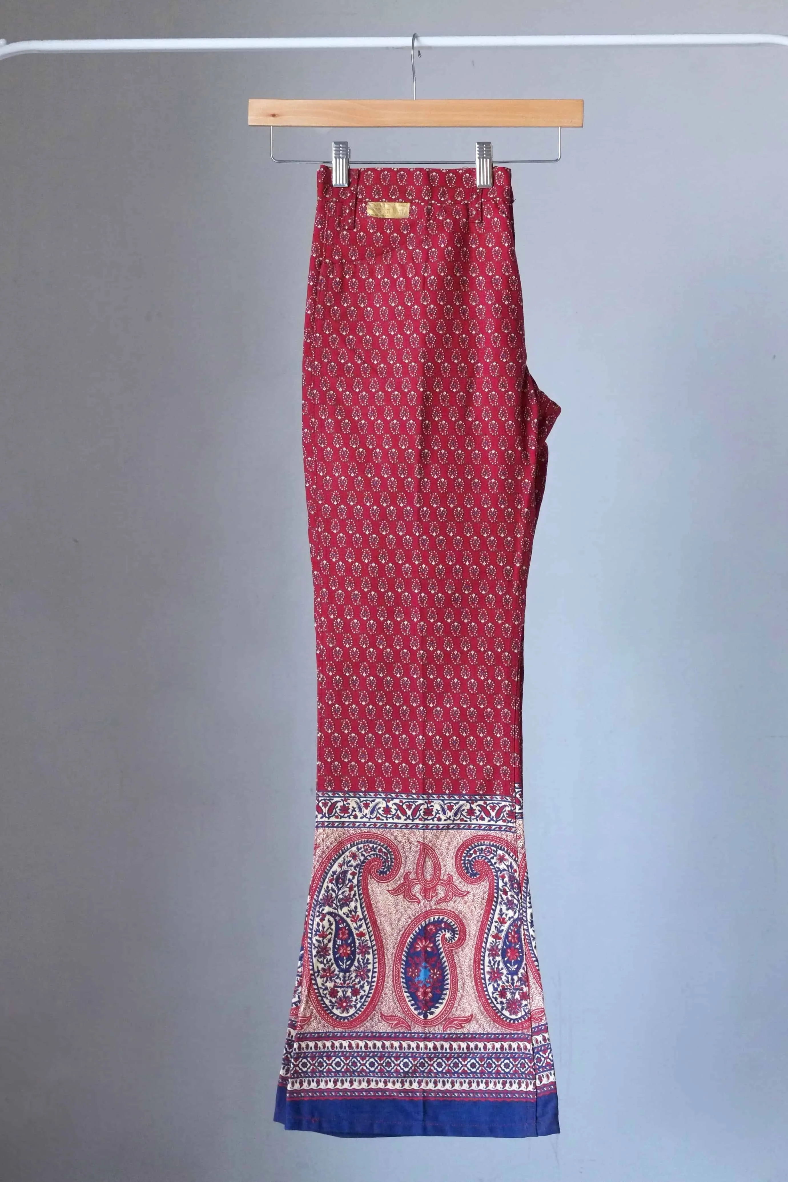 CONTUR Vintage Paisley 70s Bell Bottoms