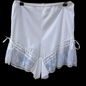 Pretty White Bloomer Knickers S M