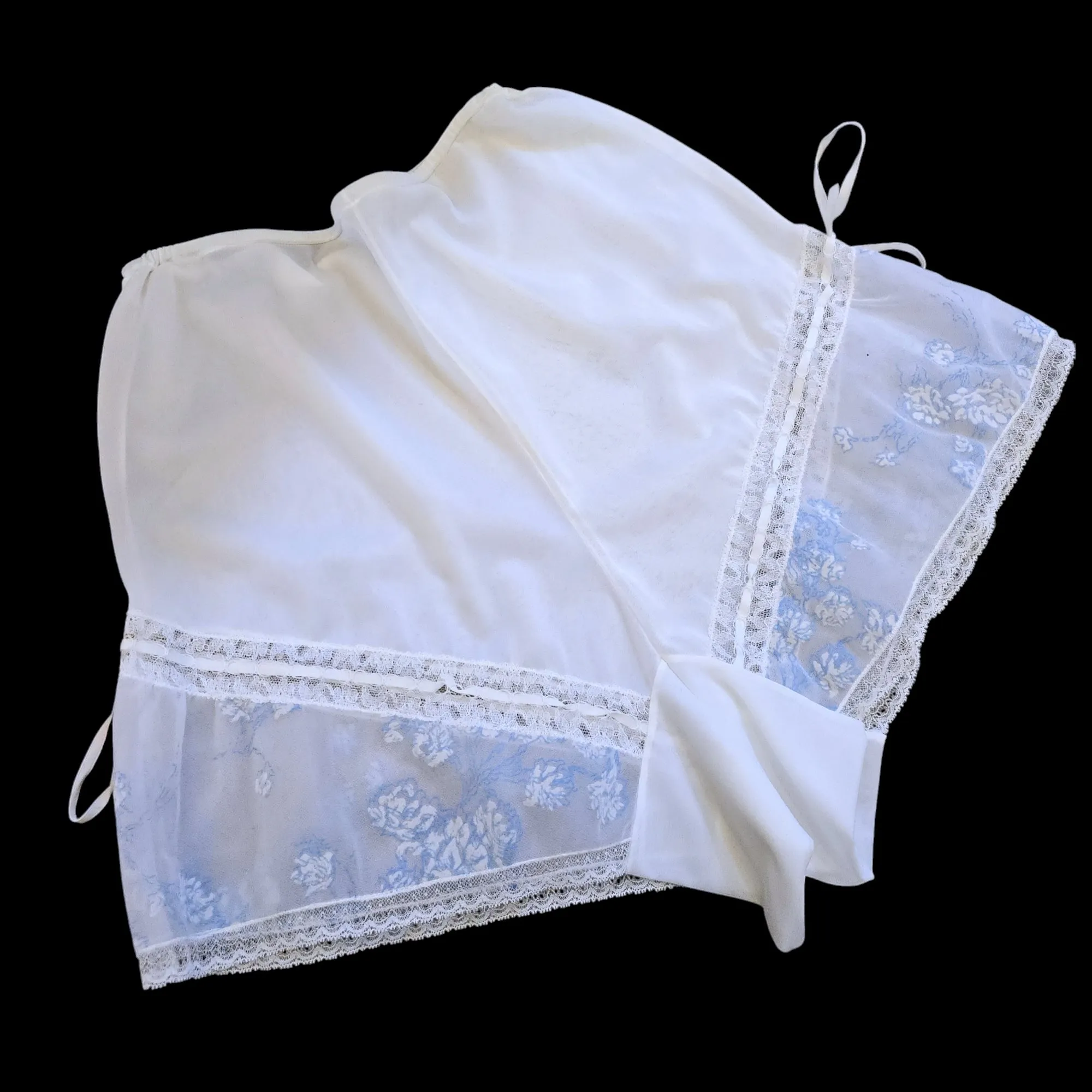 Pretty White Bloomer Knickers S M