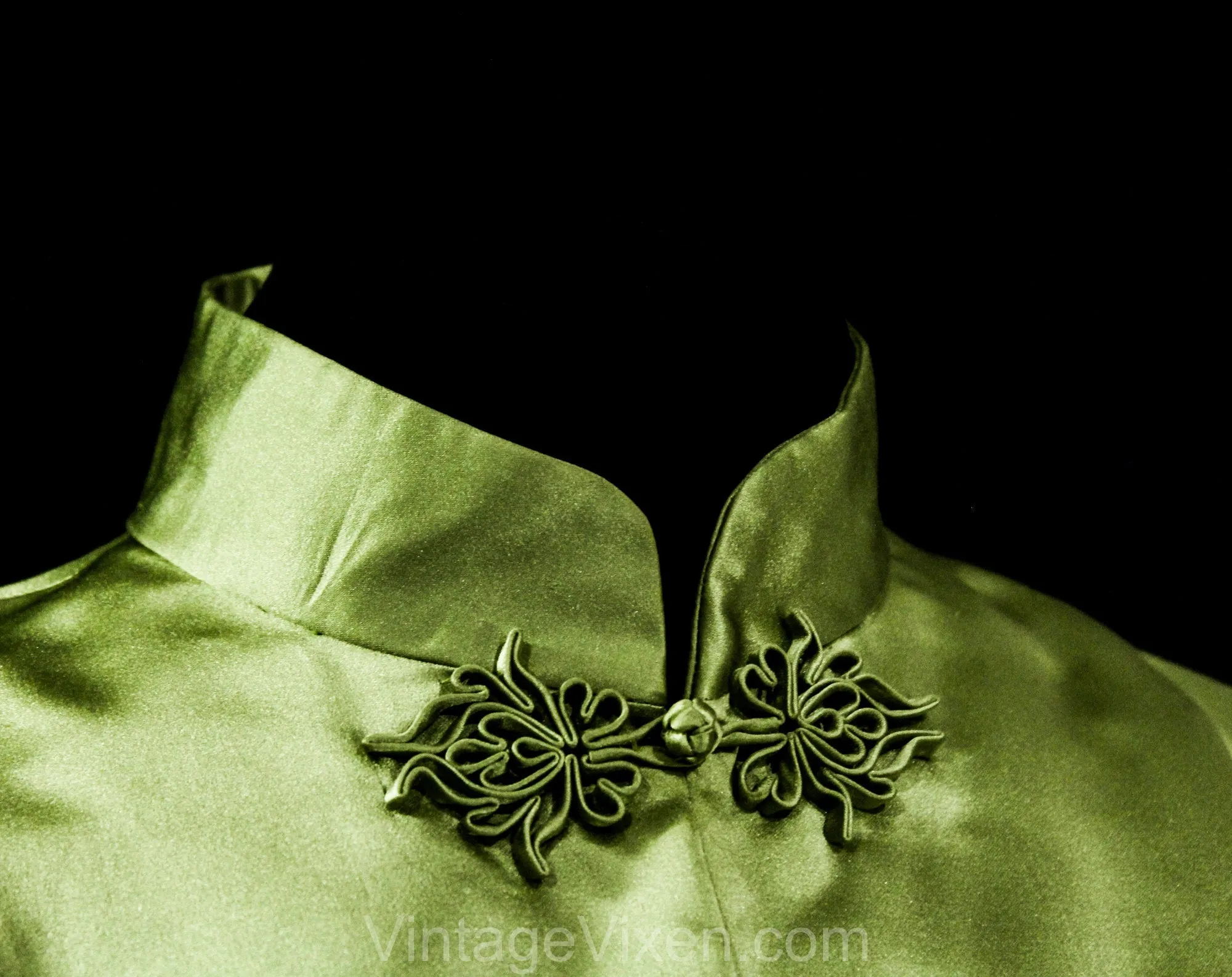 Size 4 1950s Hostess Jacket & Pant Set - Amazing Grand Dame 50s Asian Formal Ensemble - Sage Green Silk Satin - Mandarin Collar - Waist 25