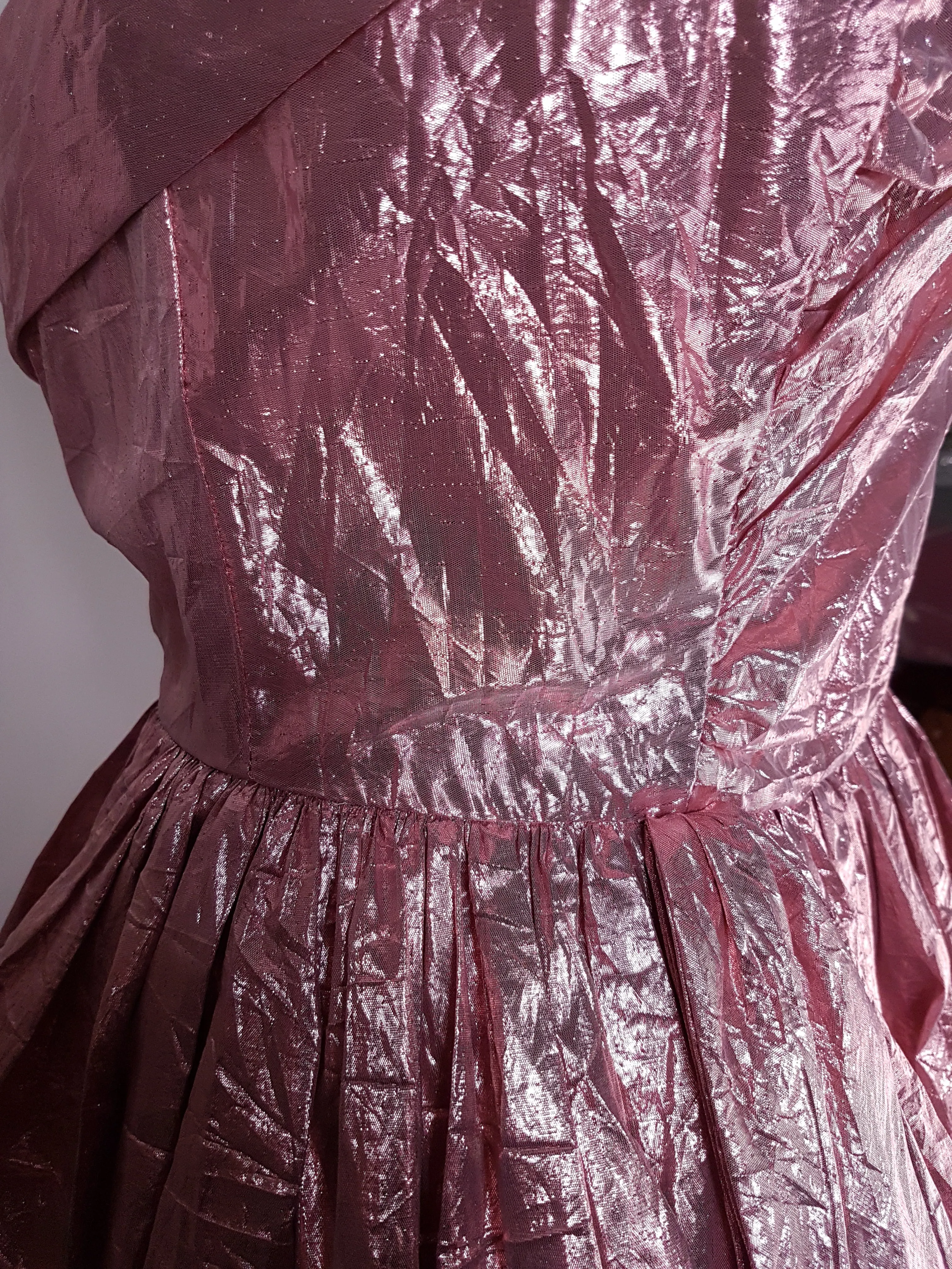 Vintage 80's | Stunning Metallic Pink Strapless Dress by Eletra TD4