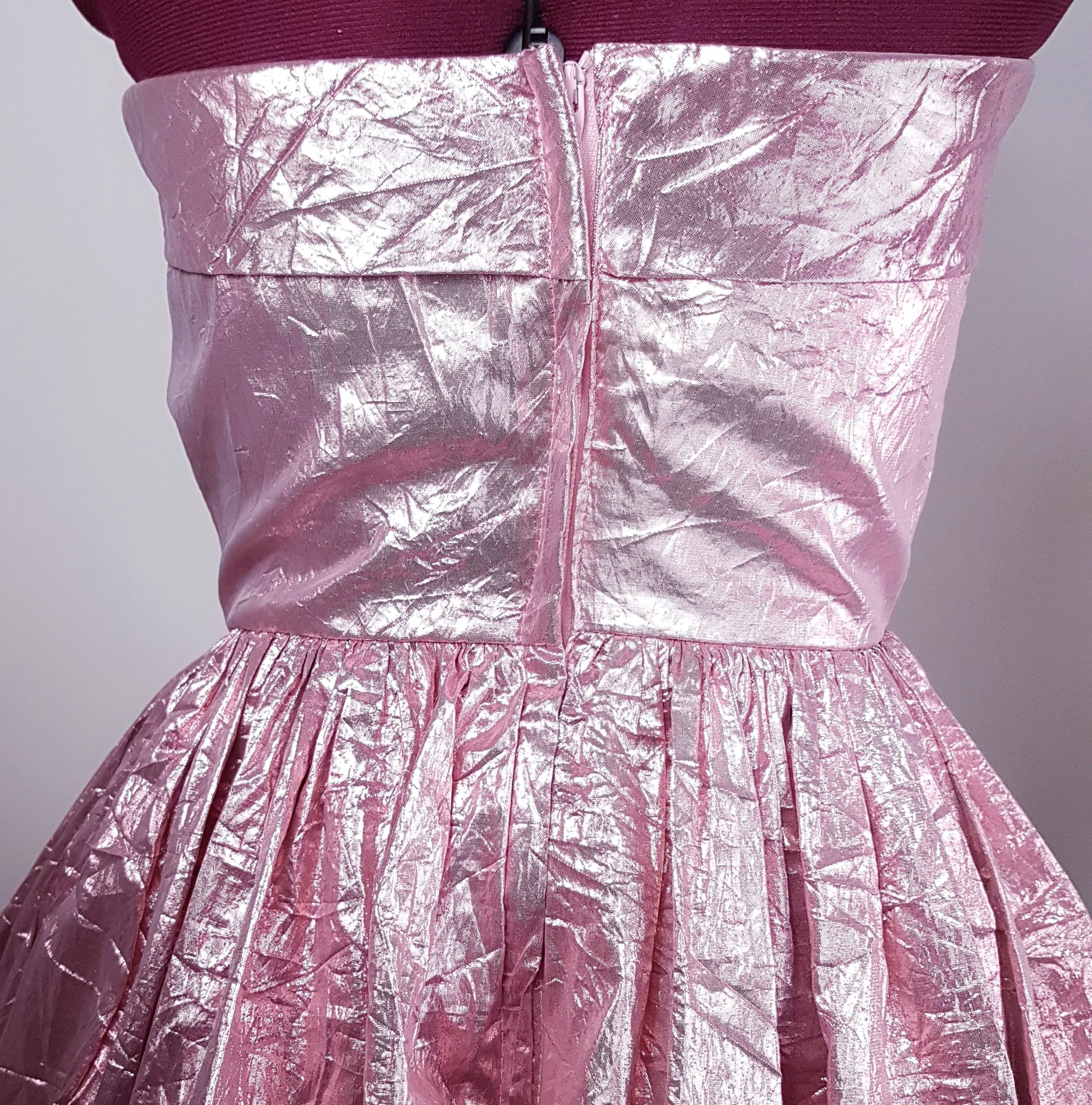 Vintage 80's | Stunning Metallic Pink Strapless Dress by Eletra TD4